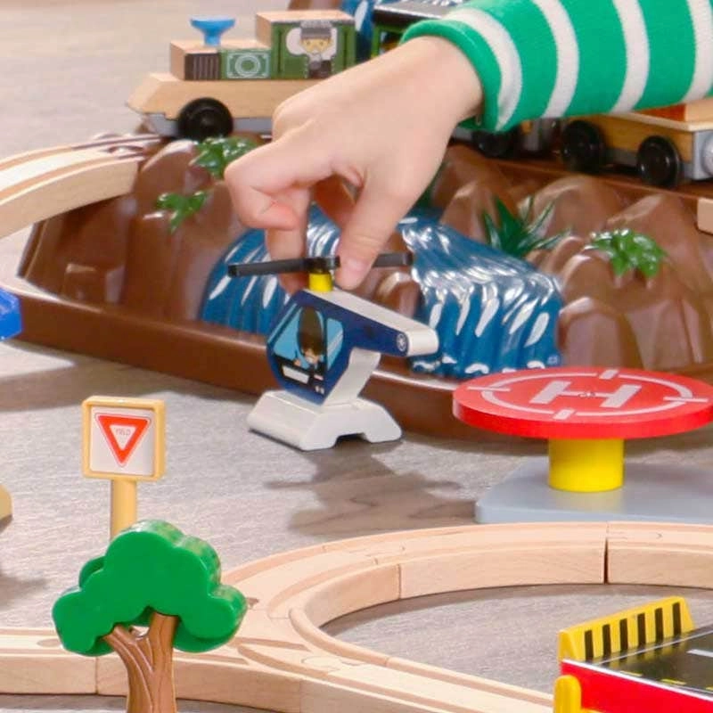 Bucket Top Mountain Train Set
