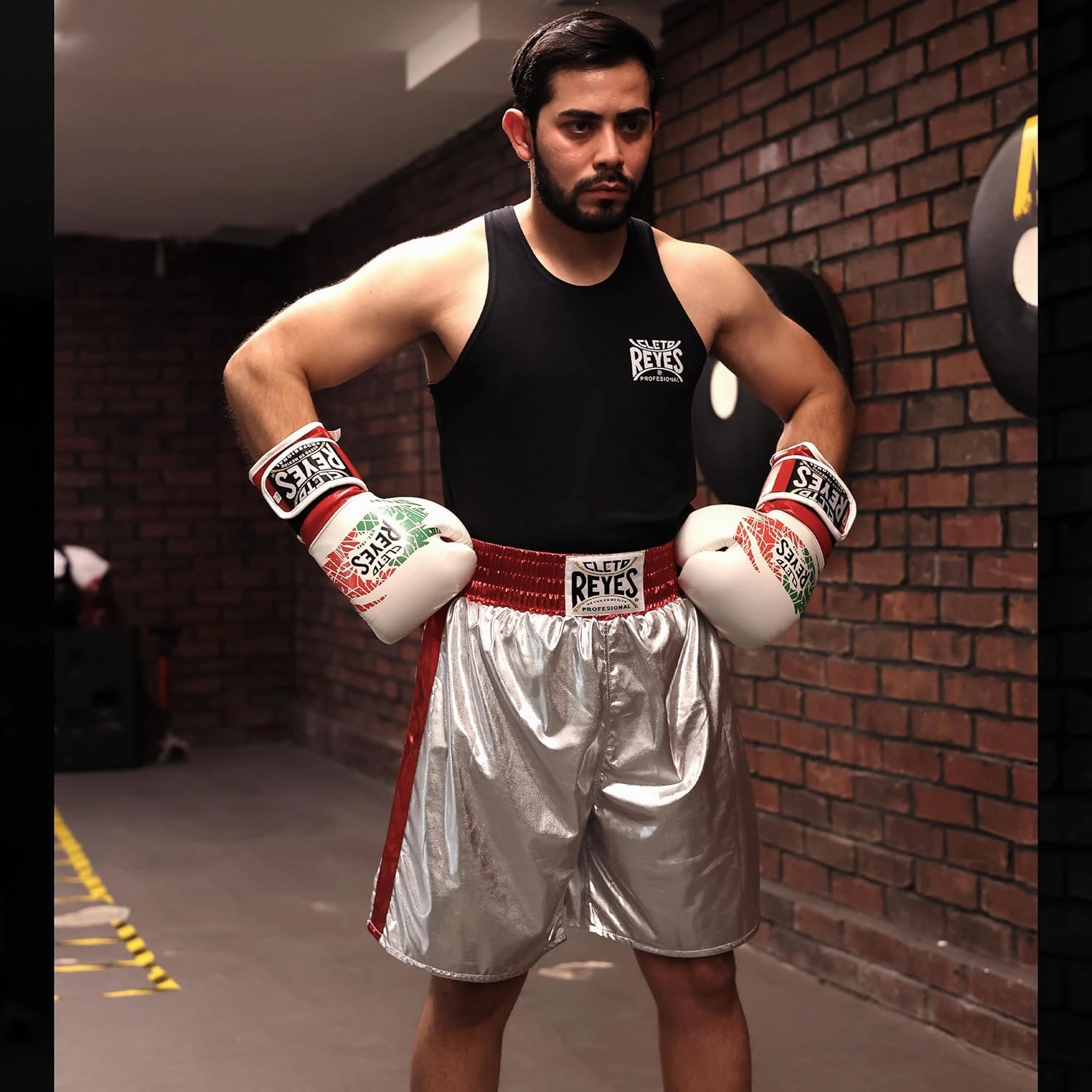 CLETO REYES - Boxing Metallic Trunks