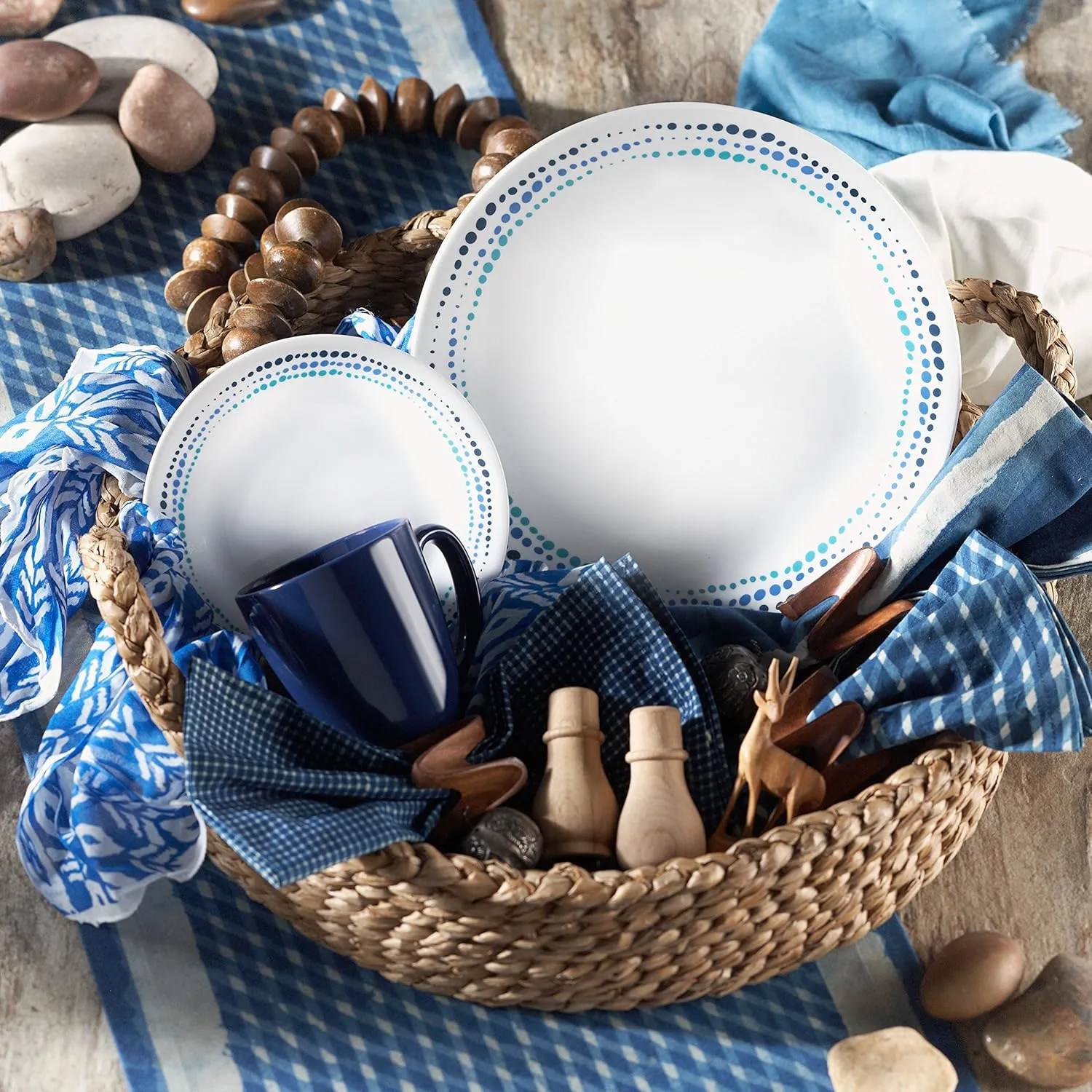 Corelle Ocean Blues Chip & Break Resistant 12pc Dinner Set, Service for 4, 27.94 x 12.38 x 26.67 cm, 12 Count