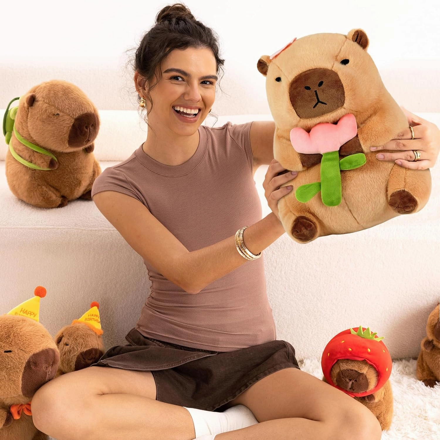 Ditucu Cute Capybara Plush Pillow Holding Flower Capibara Stuffed Animal Plushies Toys for Gifts for Kids Girlfriend Brown 13.7 inch