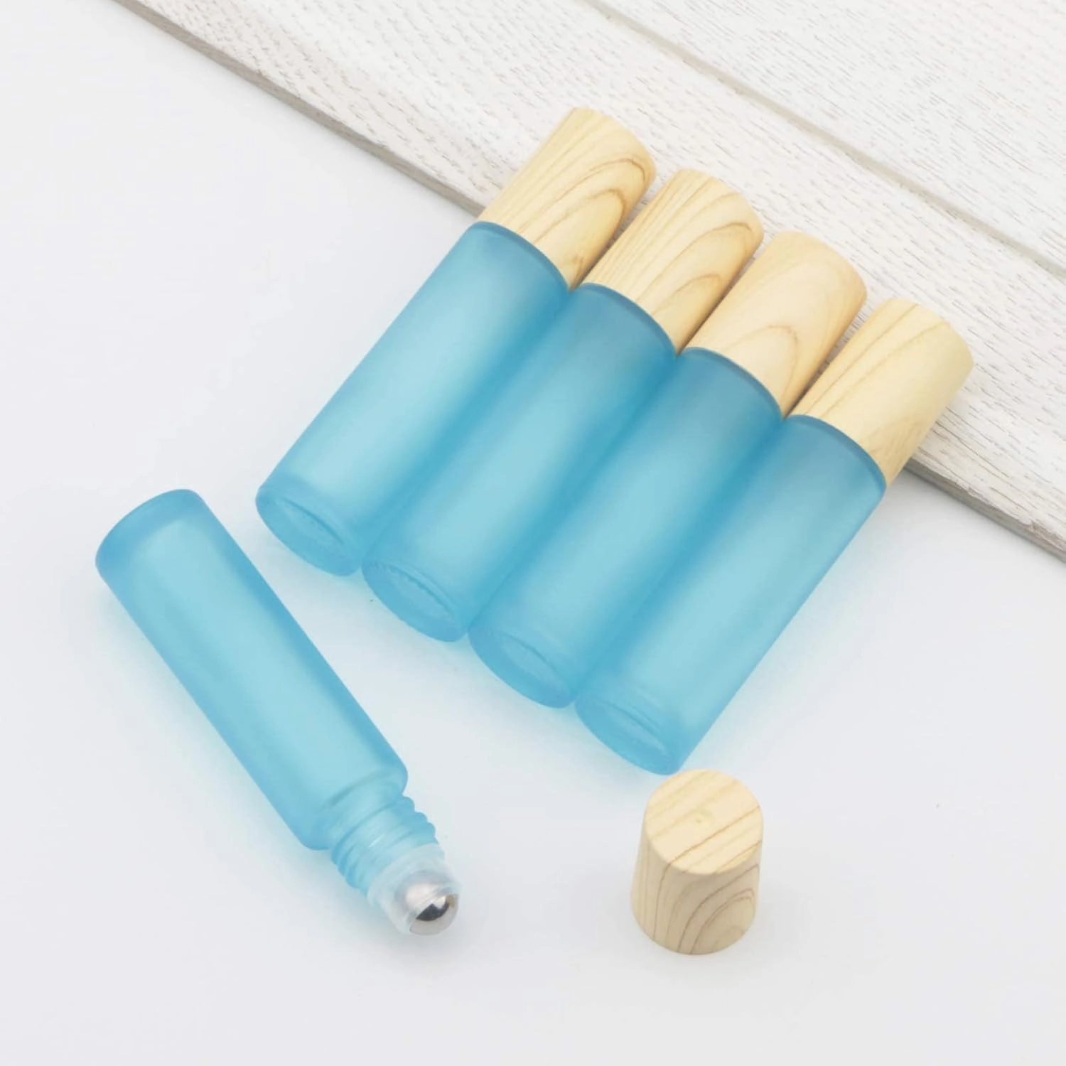 Ellbest 16pcs 10ml Essential Oil Glass Bottle Colorful Frosted Glass Roller Bottles with Stainless Steel Roller Balls Reusable Bottle, Perfect for Travelling Carrying Outside (Cyan-blue Frosted)
