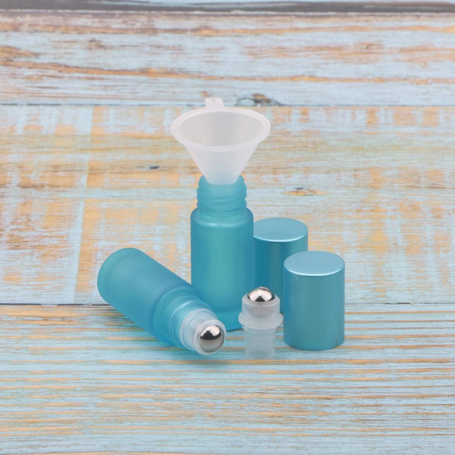 Ellbest 17pcs 5ml Glass Roller Bottle Reusable Rolling Bottle with Stainless Steel Roller Balls & Funnels (Matte Light Blue)