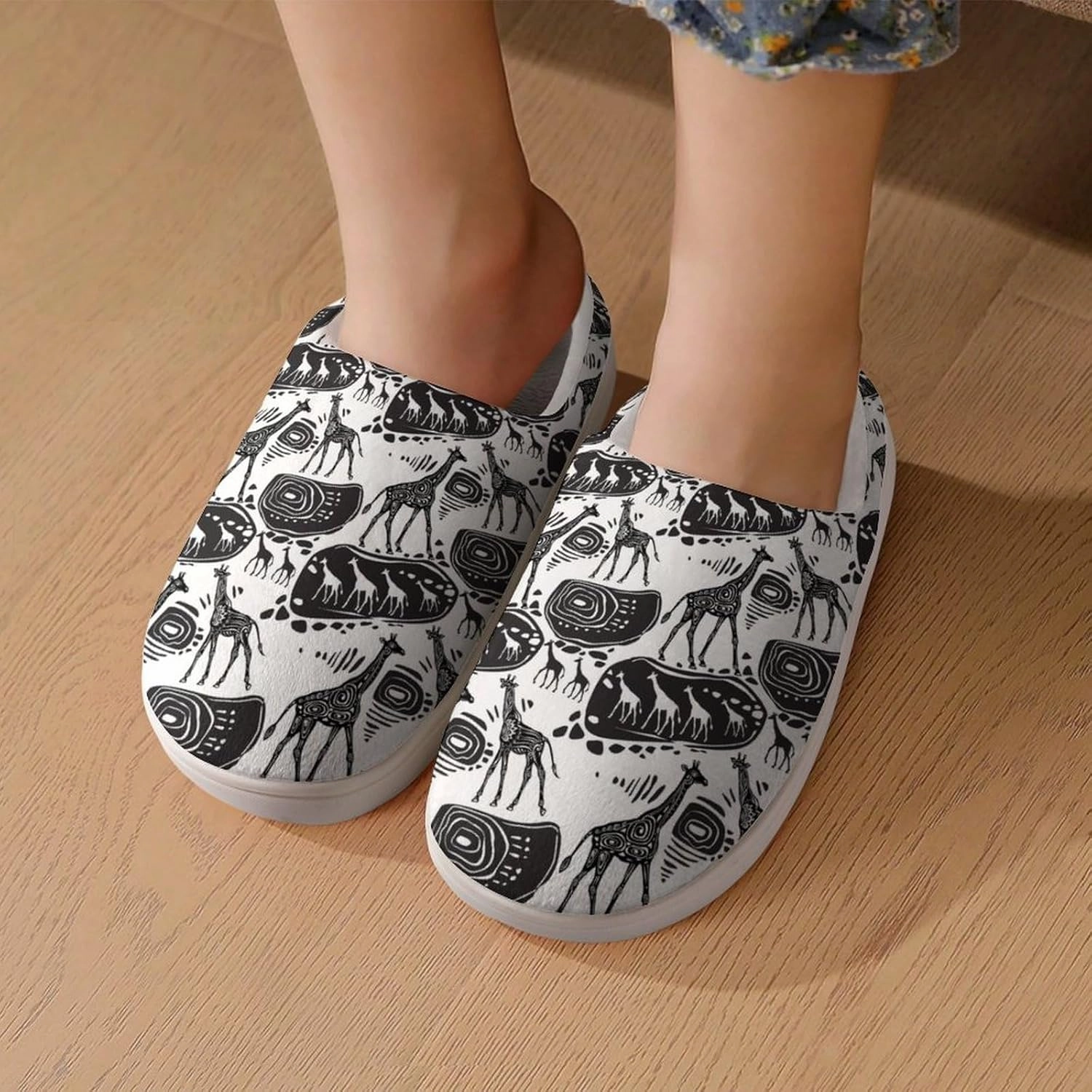 Giraffes And Ethnic Motifs Print Slippers for Boys Girls Home Cotton Slippers Non-Slip Warm Little Kids Slippers