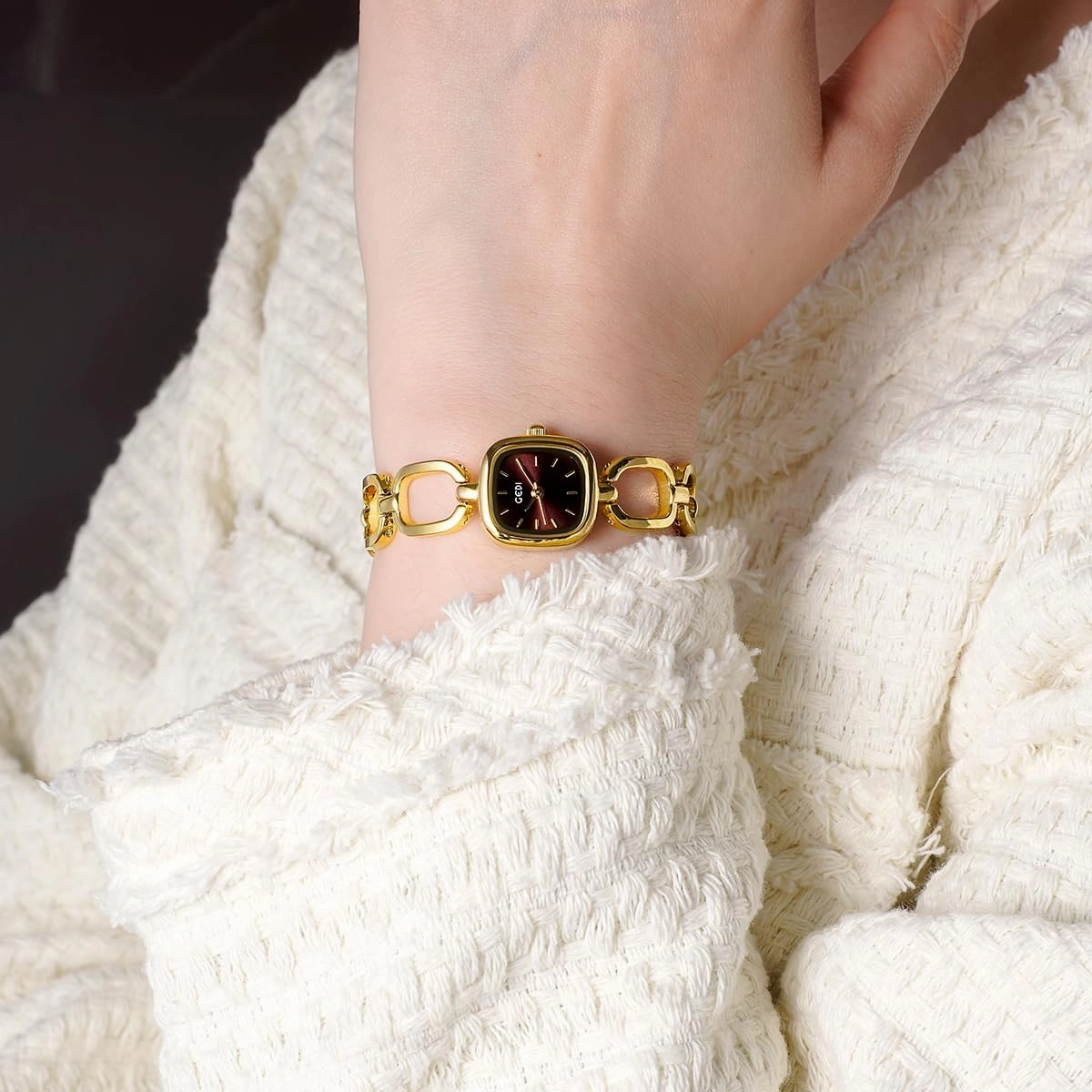 Gosasa Vintage Gold Watch for Women Dainty Bracelet Dress Analog Quartz Watches Luxury Small Square Dial Waterproof with Tool Include