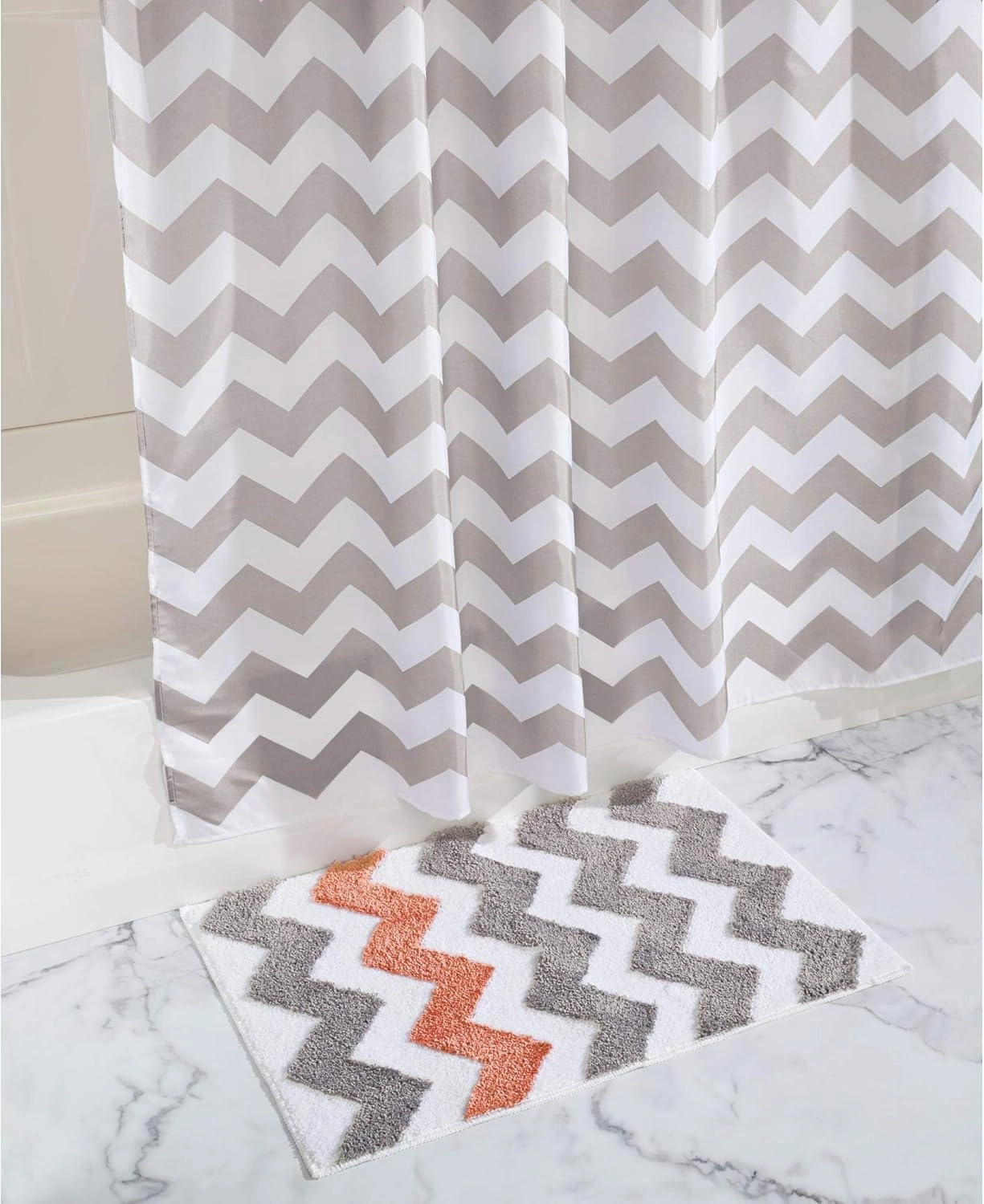 iDesign Chevron Microfiber Polyester Bath Mat, Non-Slip Shower Accent Rug for Master, Guest, and Kids' Bathroom, Entryway, 34" x 21", Light Gray and Coral