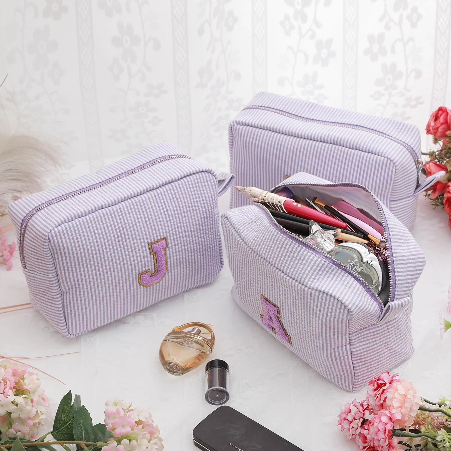Initial Cosmetic Bag Monogrammed Makeup Pouch Toiletry Bag with Zipper Makeup Organizer Cosmetic Pouch (E, Purple Striped/Purple Letter)