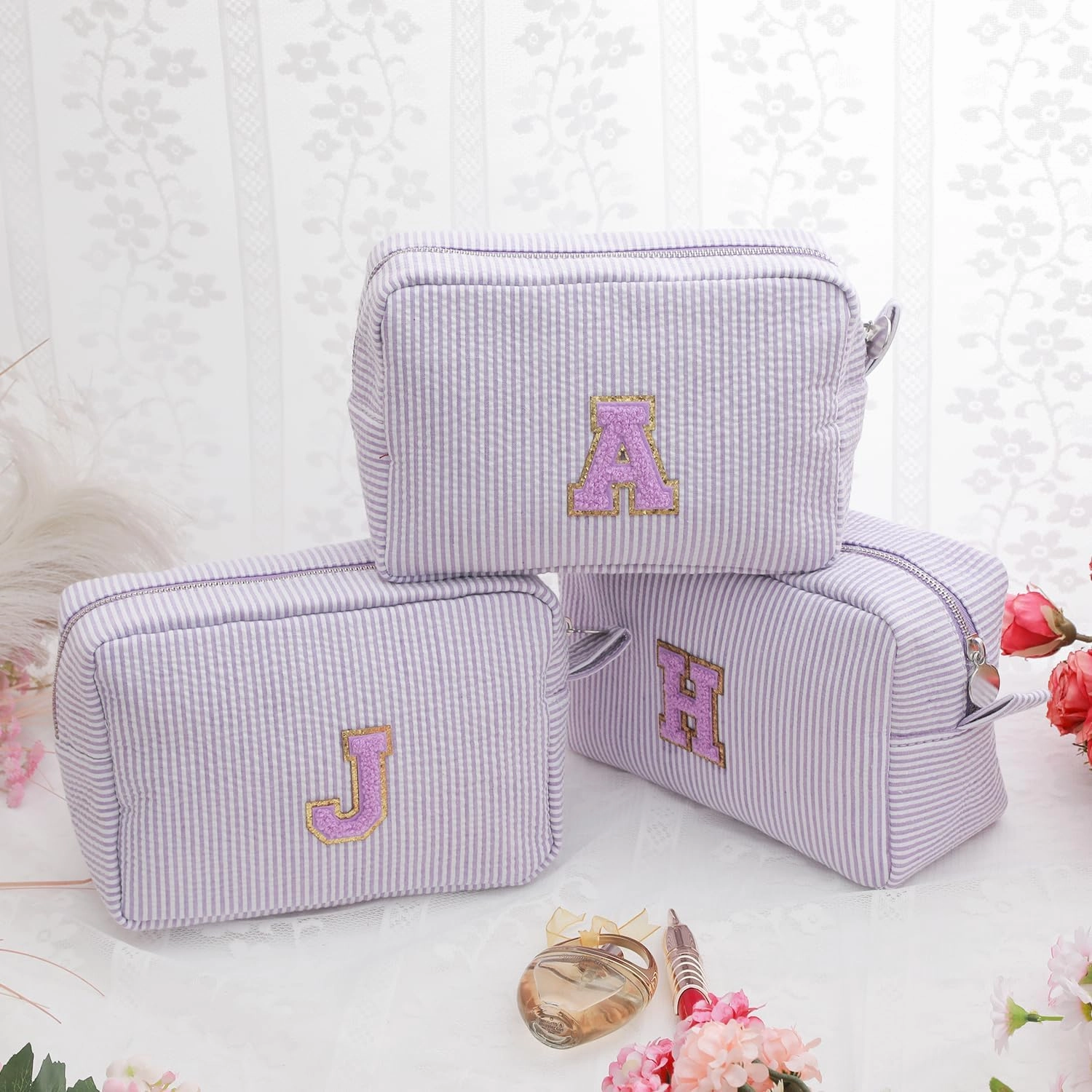 Initial Cosmetic Bag Monogrammed Makeup Pouch Toiletry Bag with Zipper Makeup Organizer Cosmetic Pouch (E, Purple Striped/Purple Letter)