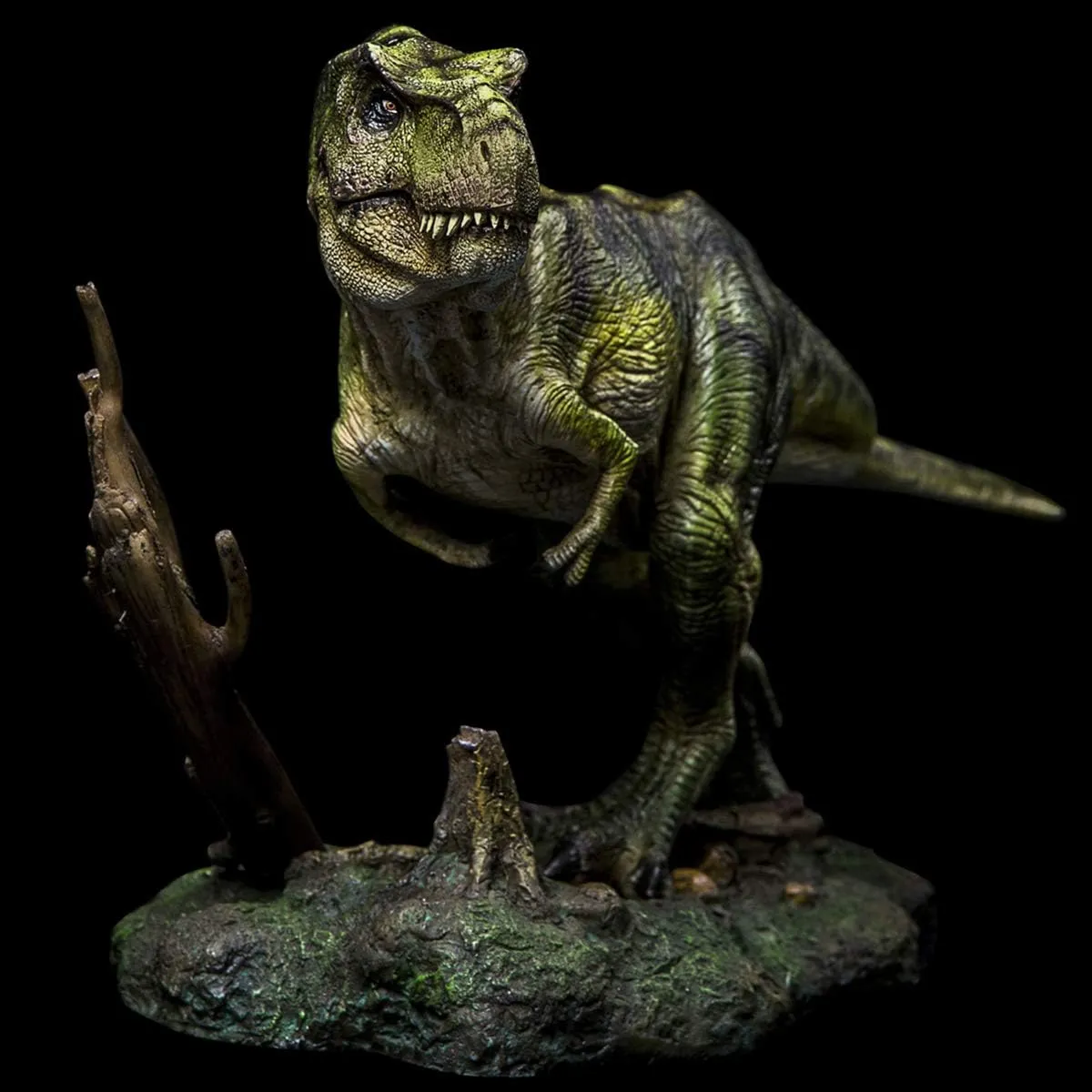 ITOY 1:35 Scale Green Tyrannosaurus Rex Model T-Rex Statue Realistic Dinosaur Figure Decor Gift