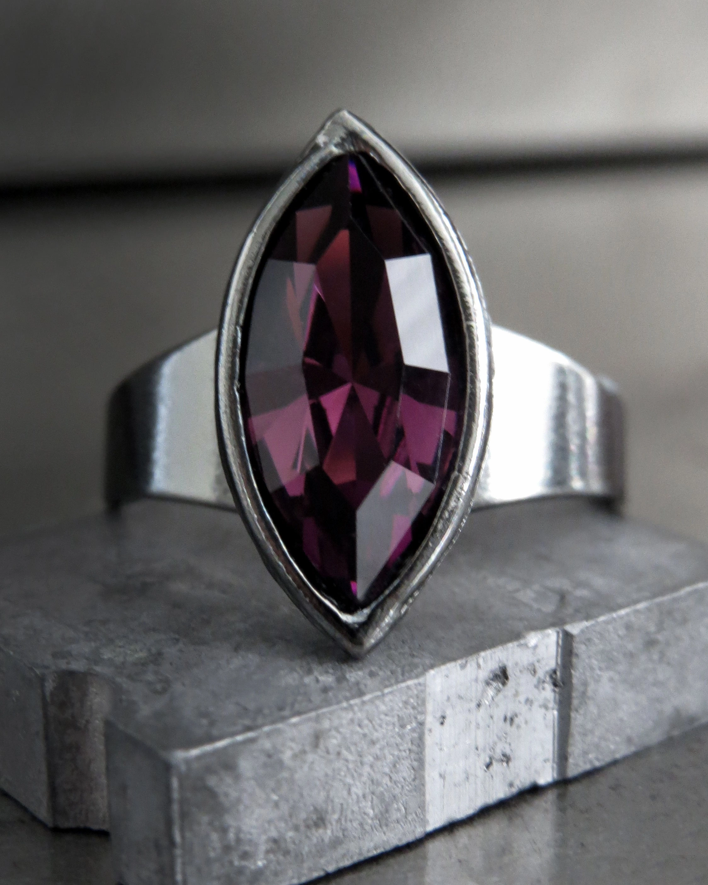 JINX - Small Gothic Purple Navette Crystal Ring