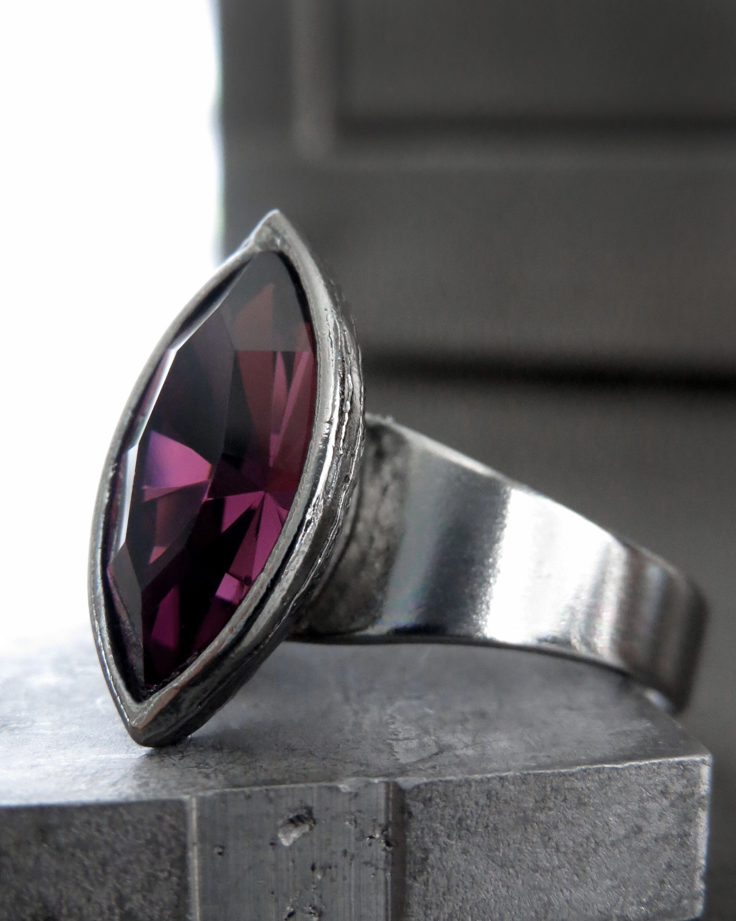 JINX - Small Gothic Purple Navette Crystal Ring