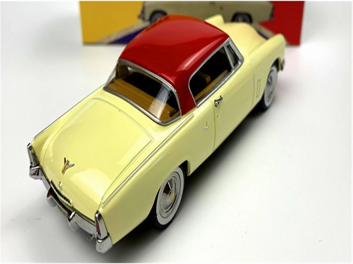 Mini Cars Replica 1:43 for Studebaker Commander 1953 Champion Supercar Model Alloy Ornament Vehicle Window Display Race Car Birthday Party Decorations(Green)