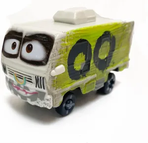 Movie Cars 3 Muddy McQueen Muddy Curz Miss Fritter Dr.Damage AVRY Oversized Toy Car Diecast Vehicles Toys Set Children Car Toy Thunder Hollow Basic Characters Assortment (AVRY)