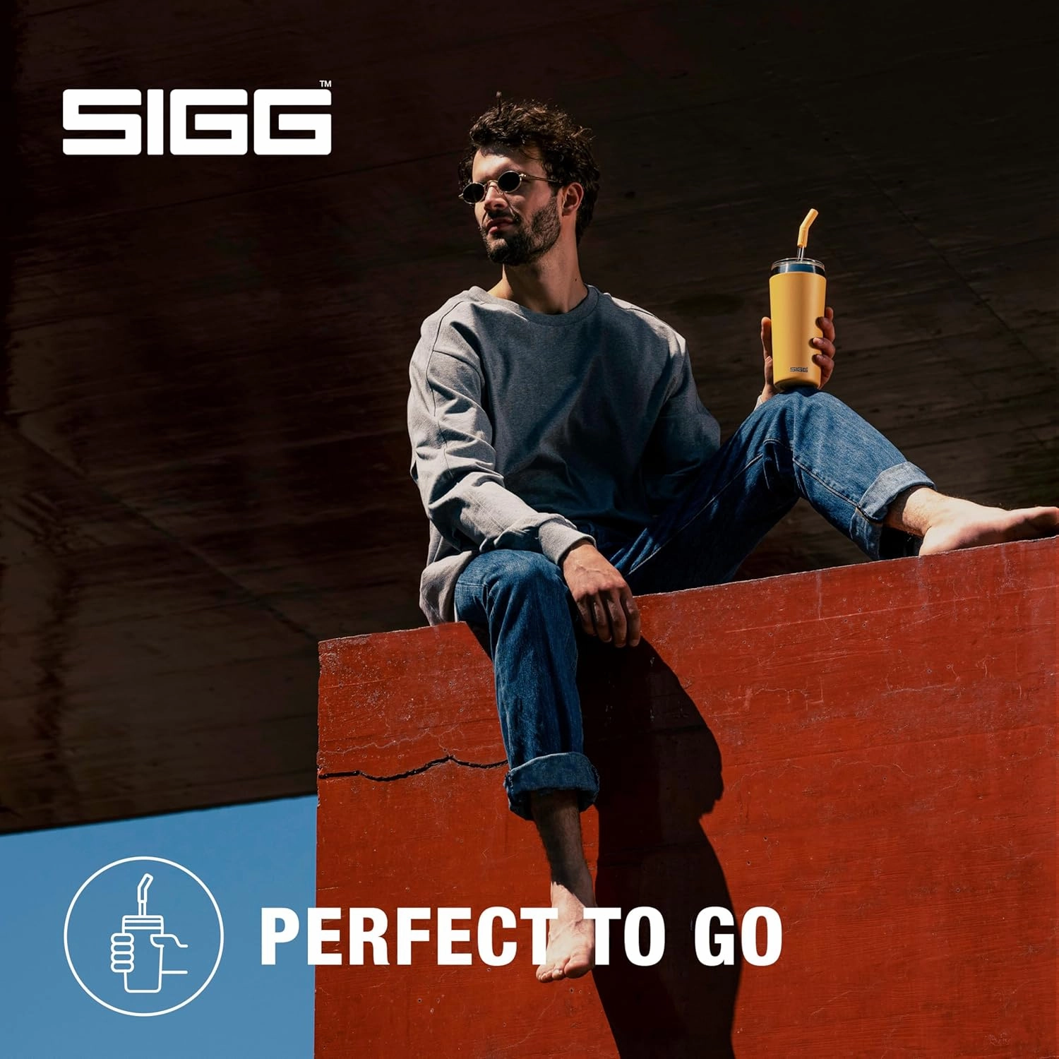 SIGG - Insulated Mug - Travel Mug Helia - With Durable Glass Straw & Cleaning Brush - Leakproof - BPA Free - 18/8 Stainless Steel - 15oz/20oz