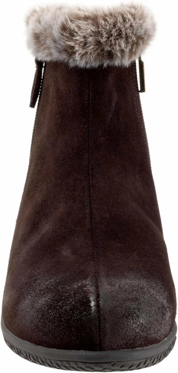 SoftWalk Women's Helena Ankle Boot