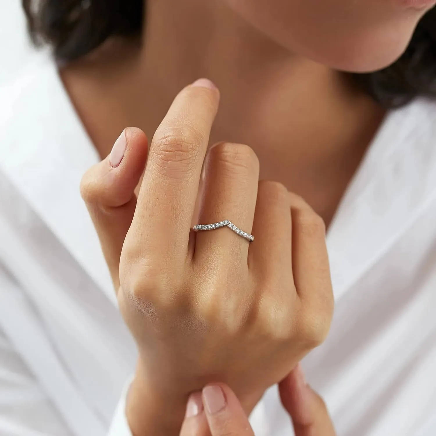 Suplight 925 Sterling Silver Wishbone Ring Dainty V Shaped Chevron Wedding Band Love Engagement Promise Ring for Women (with Gift Box)