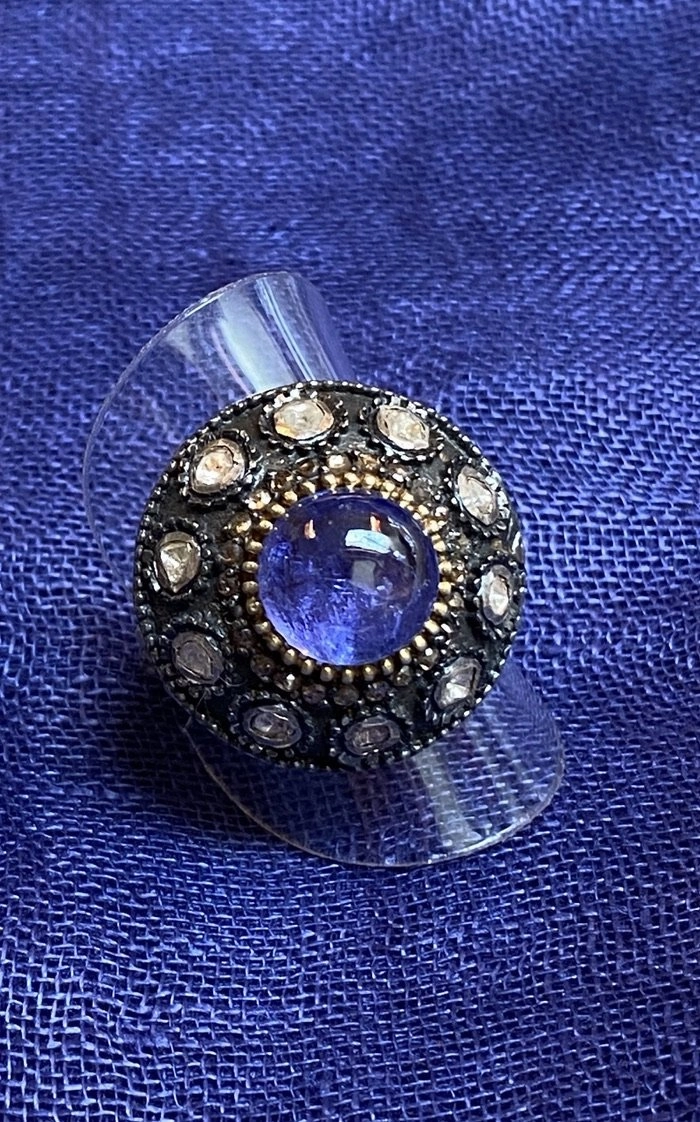 TANZANITE DIAMOND DOME RING