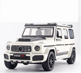Toy car Model 1:18 for G700 G65 G63 Alloy Car Model Diecast Metal Toy Off-Road Vehicle Sound and Light Kids Toy Gift (Color : White)