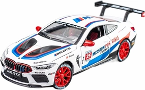 Toy car Model 1:24 for BMW IM M8 GTE Le Mans Racing Car Alloy Model Car Toy Diecasts Sound and Light Car Toys (Color : White)