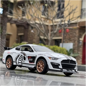 Toy car Model 1/24 for Ford Mustang Shelby GT500 Alloy Sports Car Model Diecasts Toy Sound Light Kids Gifts (Color : White)