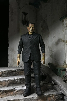 Universal Monsters - Ultimate Frankenstein's Monster (Color) 7” Scale Action Figure