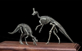 VWUVWU 1:20 Scale Tsintaosaurus Spinorhinus Lambeosaurus Scene Model Dinosaur Decor Gk Collector Gift (2Pcs)