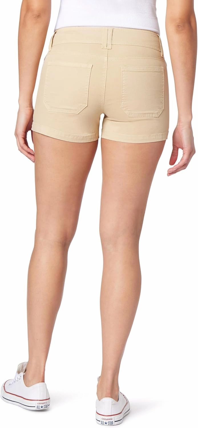 WallFlower Women's Feisty Curvy Twill Shorts 3" Low-Rise Insta Stretch Juniors