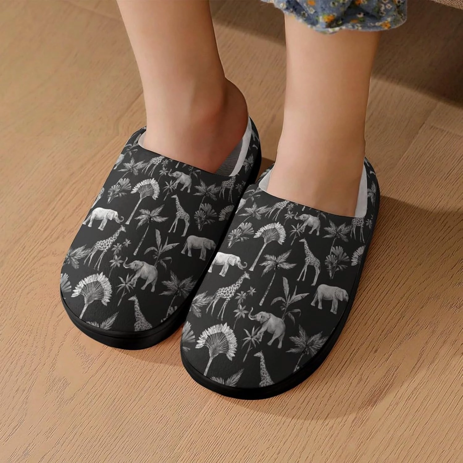 Watercolor Elephant Giraffe And Palm Trees Print Slippers for Boys Girls Home Cotton Slippers Non-Slip Warm Little Kids Slippers