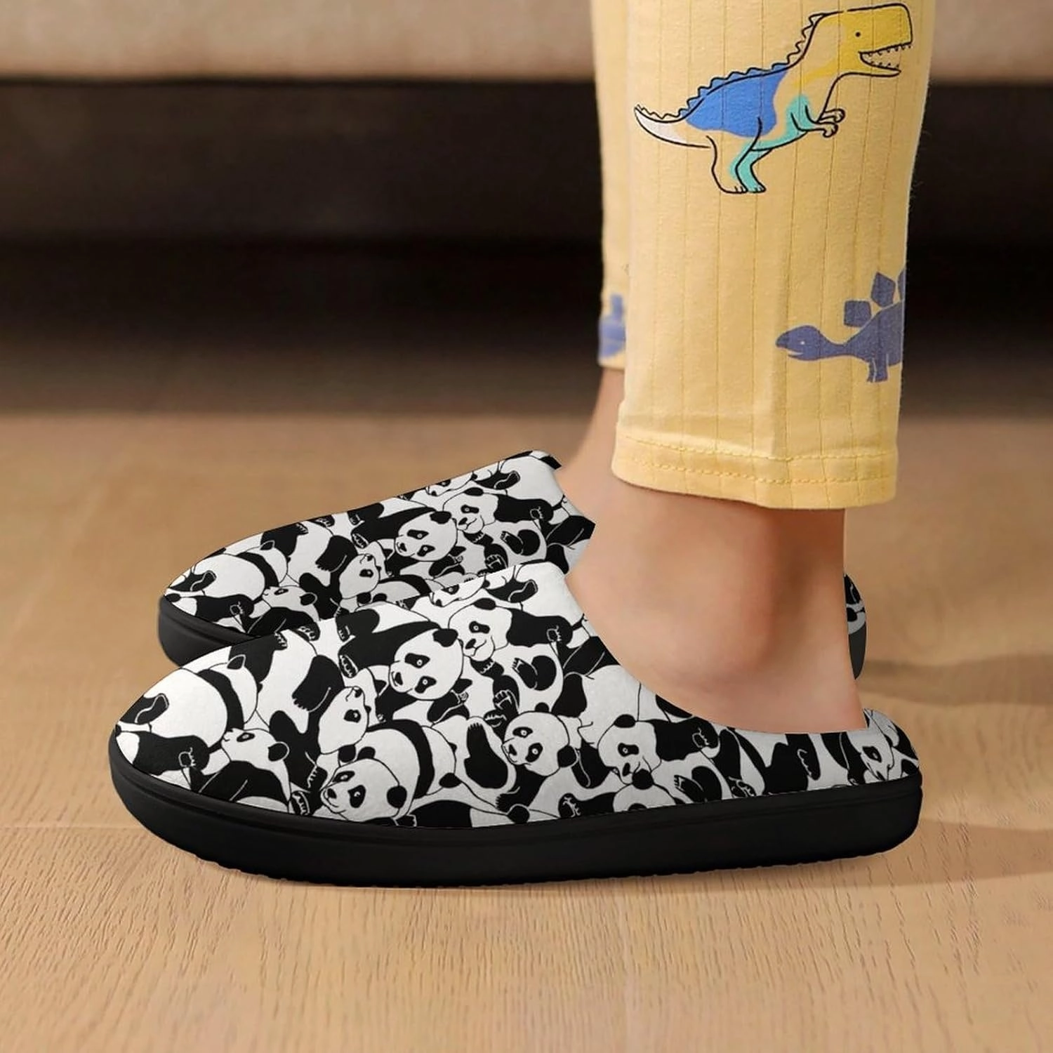 Young Pandas Print Slippers for Boys Girls Home Cotton Slippers Non-Slip Warm Little Kids Slippers